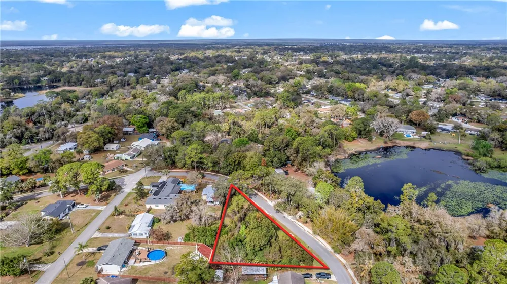 205 PLUMOSA ROAD Debary, FL 32713