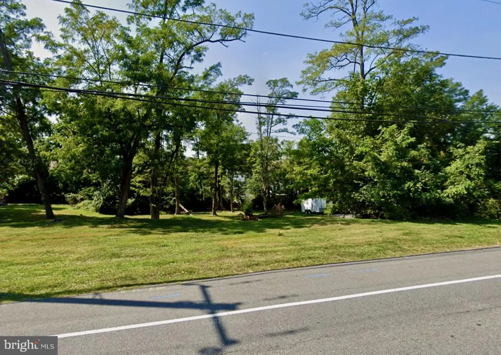 0 CHICHESTER Upper Chichester, PA 19061