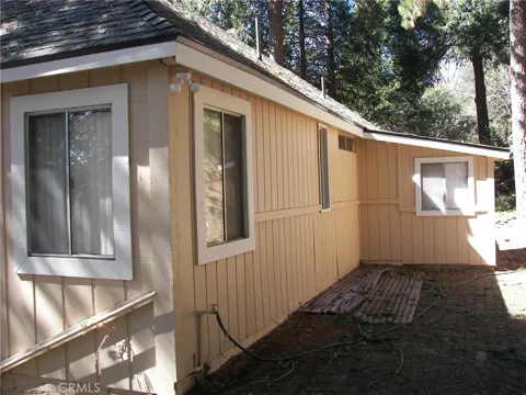 21636 Sawpit Canyon