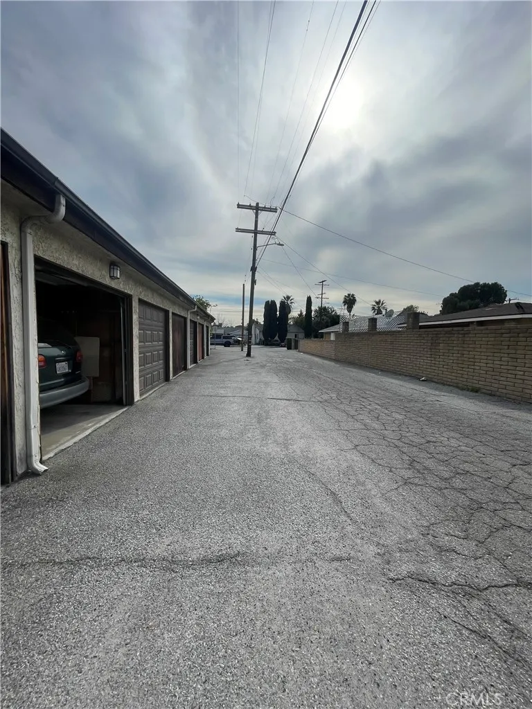 4501 Peck Road #9 El Monte, CA 91732