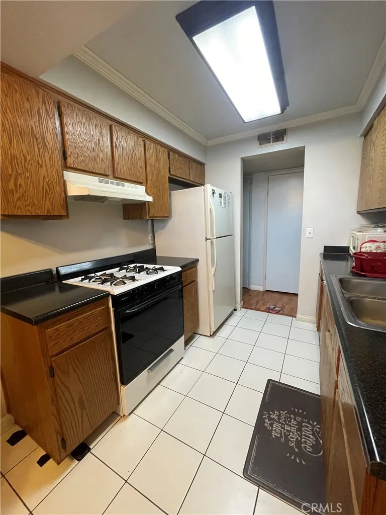 4501 Peck Road #9 El Monte, CA 91732