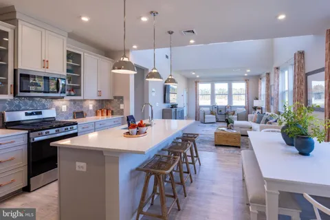 21052 BLUE JAY DRIVE