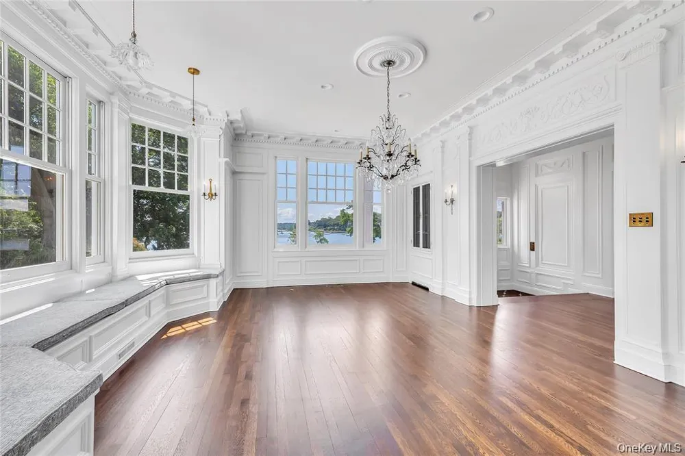 158 E Shore Road Huntington Bay, NY 11743