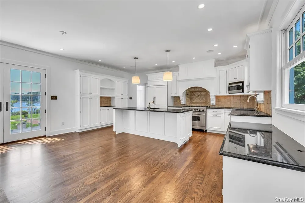 158 E Shore Road Huntington Bay, NY 11743