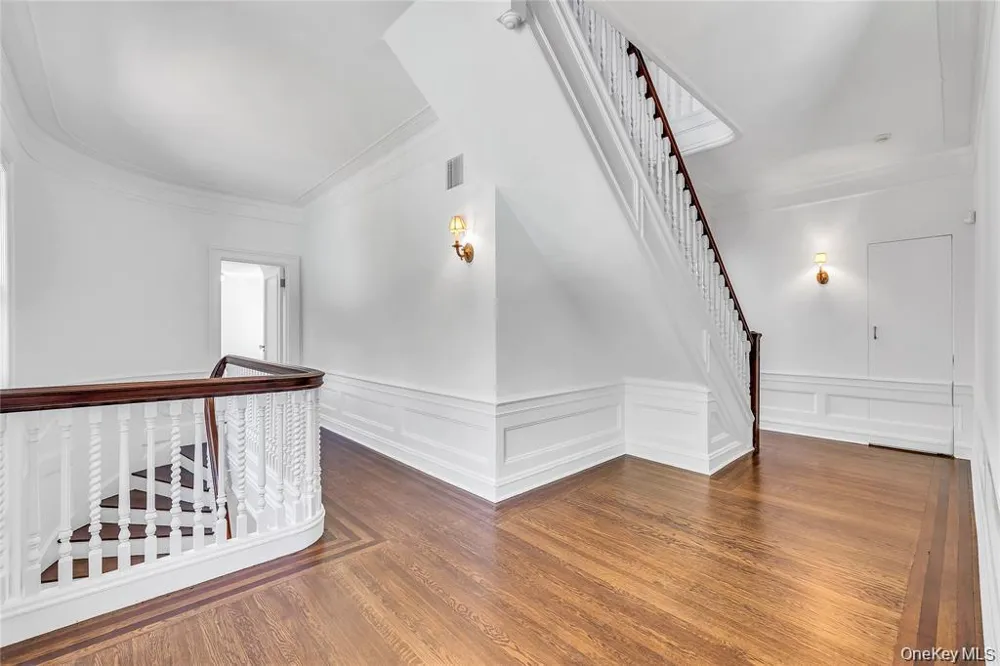 158 E Shore Road Huntington Bay, NY 11743