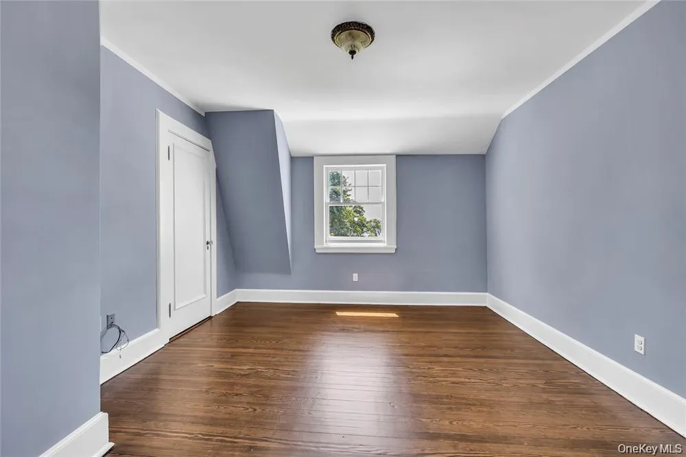 158 E Shore Road Huntington Bay, NY 11743
