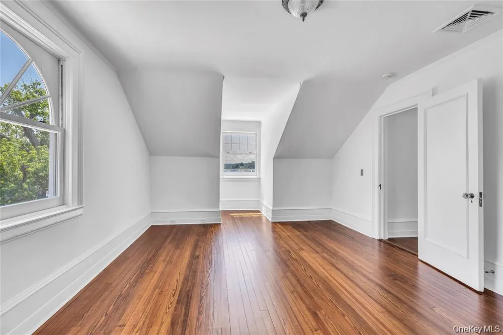 158 E Shore Road Huntington Bay, NY 11743