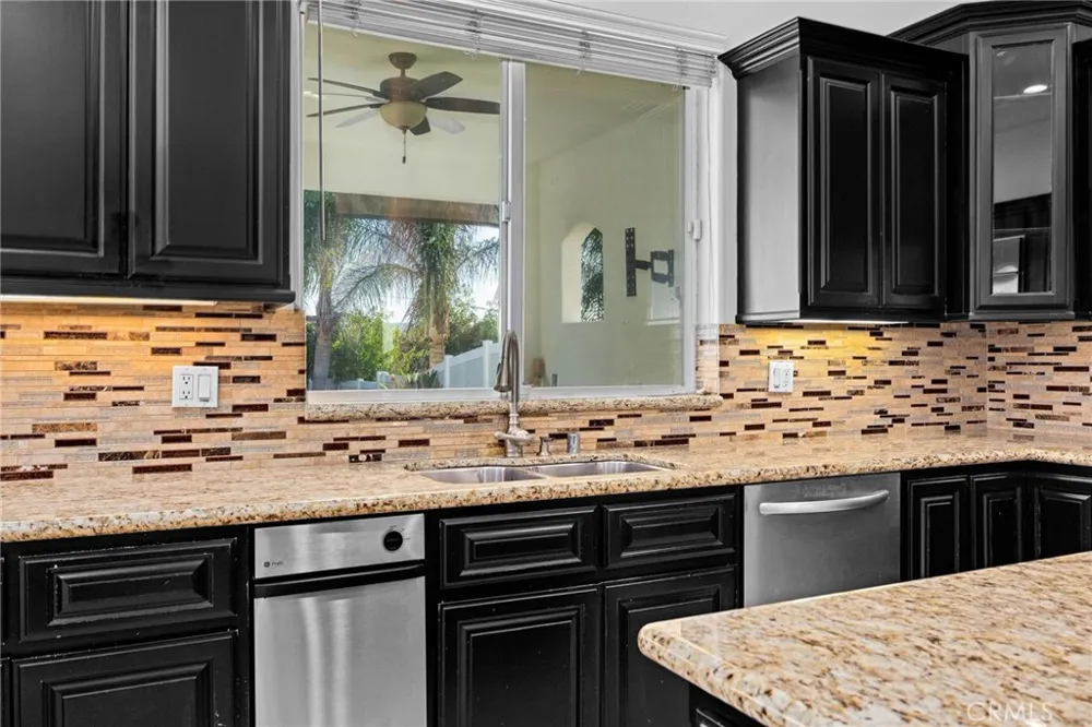 29061 Lupin Place Canyon Lake, CA 92587
