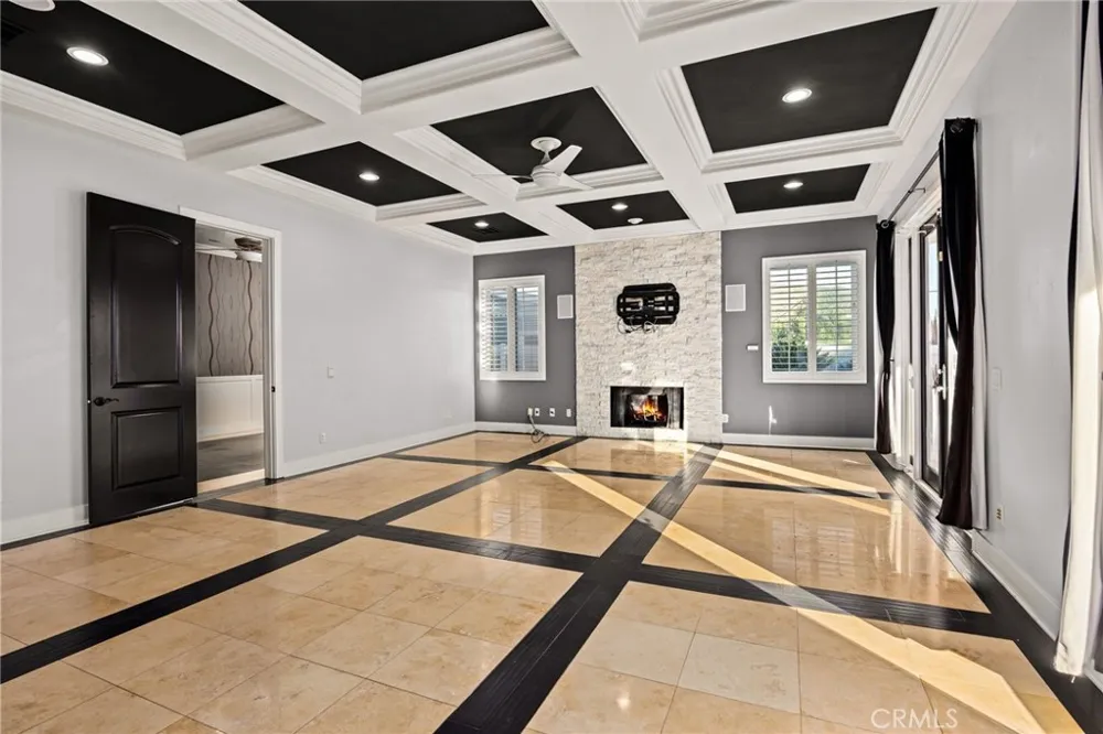29061 Lupin Place Canyon Lake, CA 92587