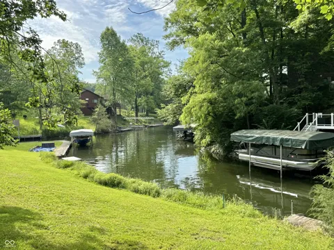 36/37 Mill Springs