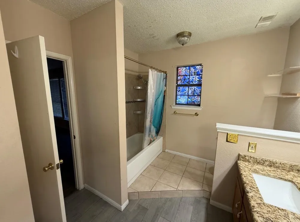 2610 Encina Dr #1 Irving, TX 75038