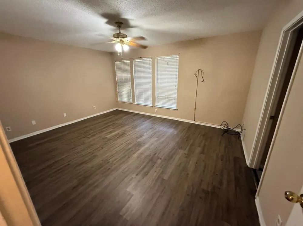 2610 Encina Dr #1 Irving, TX 75038