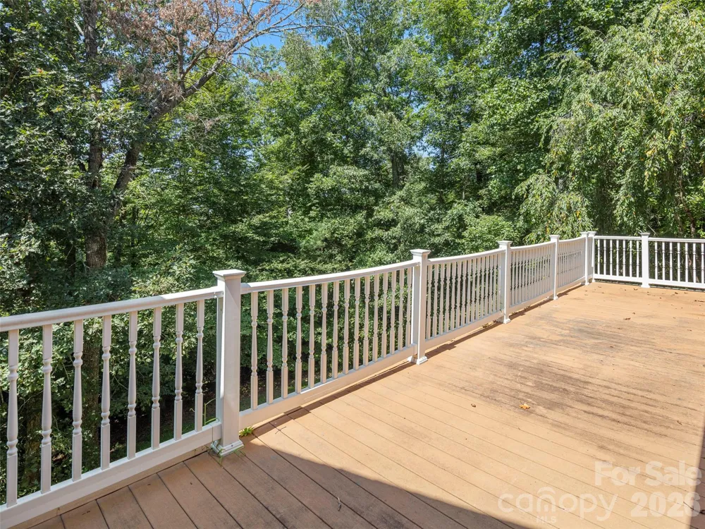 4901 Brevard Road Horse Shoe, NC 28742