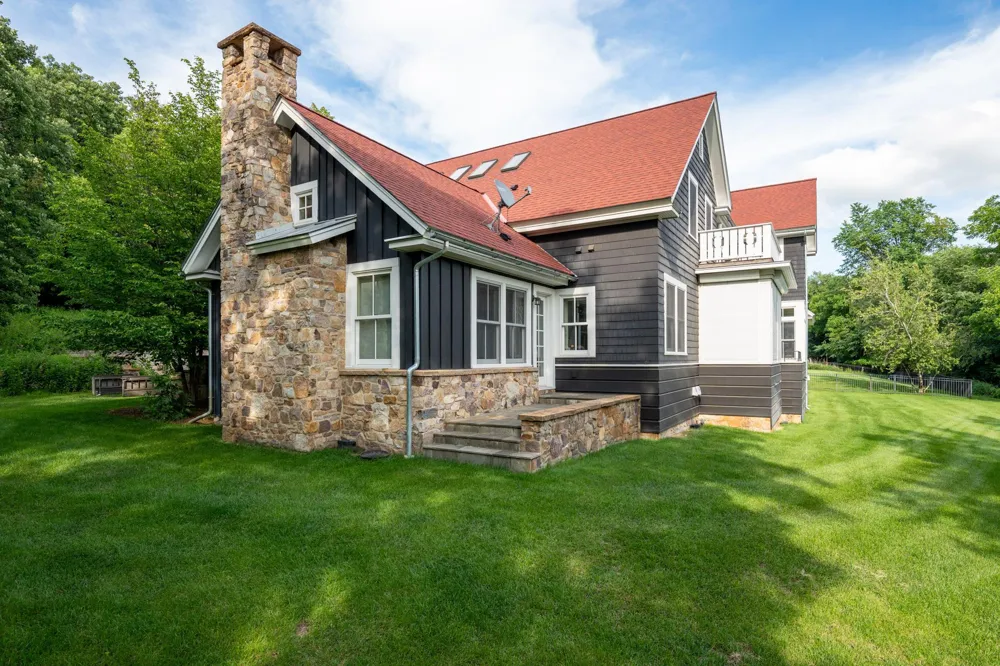9350 Forest Road Cannon Falls, MN 55009