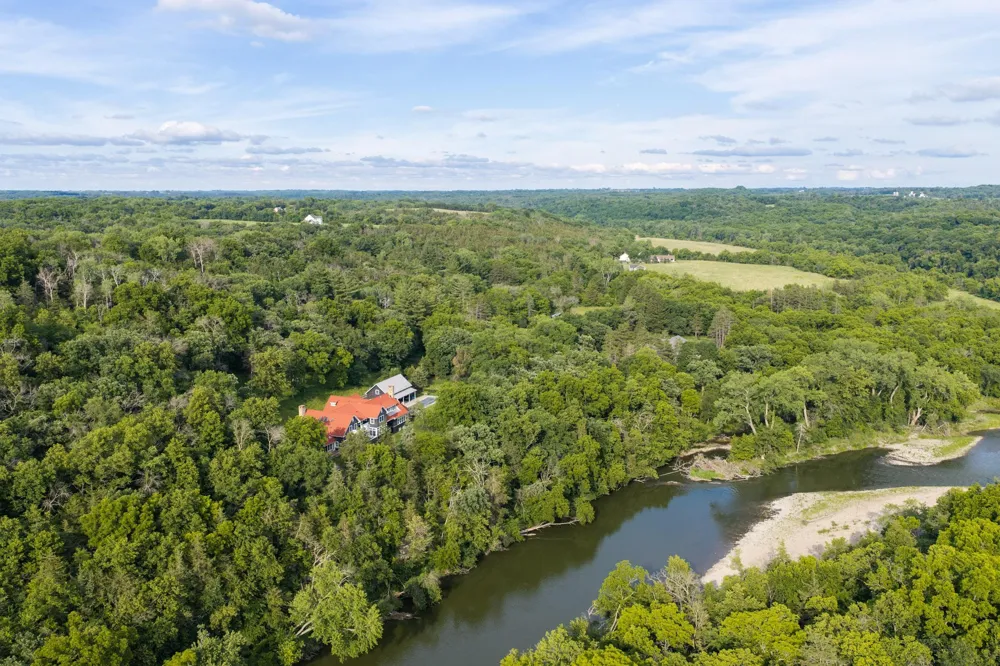 9350 Forest Road Cannon Falls, MN 55009