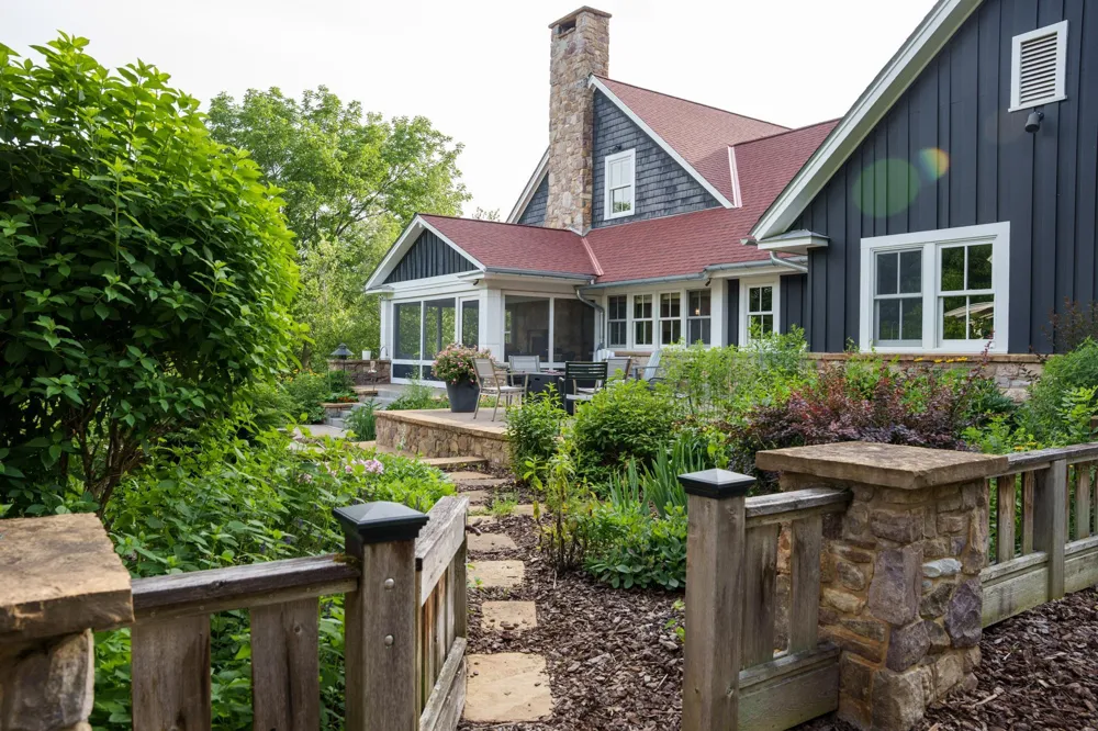 9350 Forest Road Cannon Falls, MN 55009