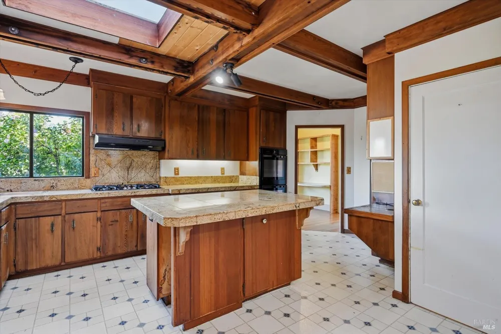 1830 Howell Mountain Road St. Helena, CA 94574