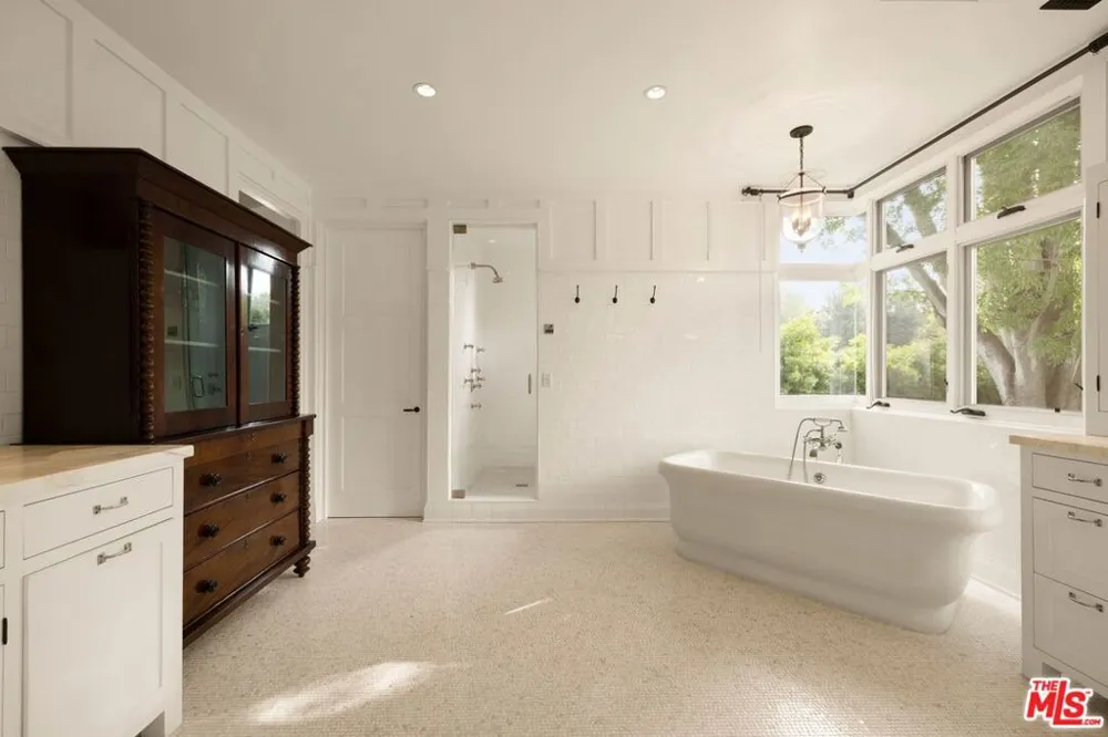 850 Muskingum Avenue Pacific Palisades, CA 90272