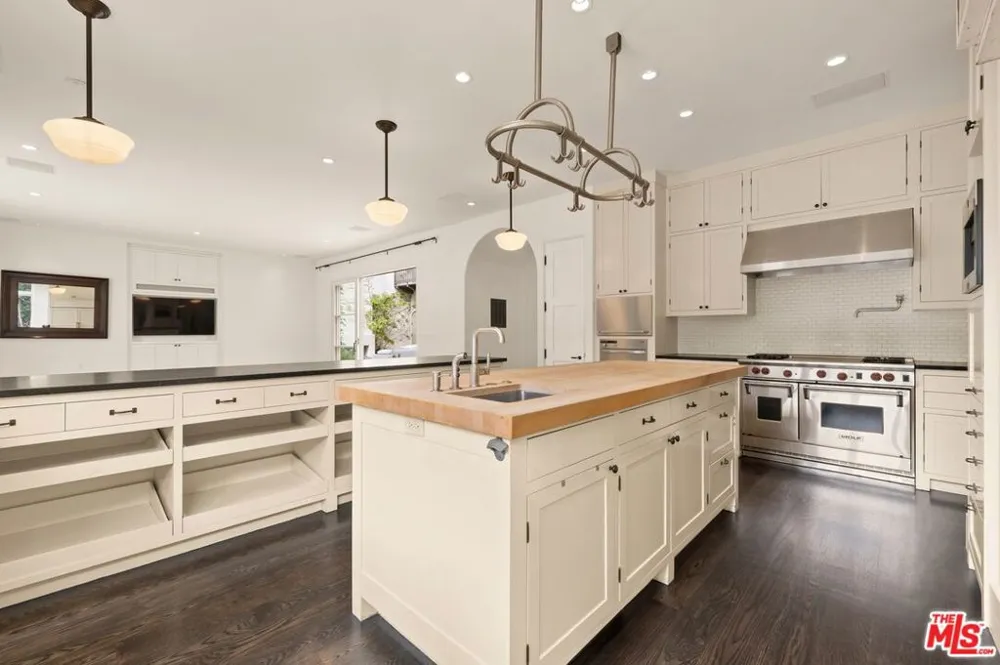 850 Muskingum Avenue Pacific Palisades, CA 90272
