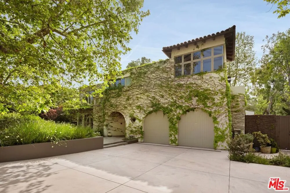 850 Muskingum Avenue Pacific Palisades, CA 90272