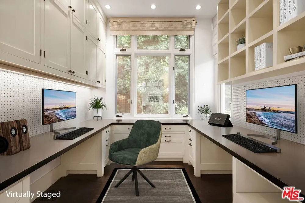 850 Muskingum Avenue Pacific Palisades, CA 90272