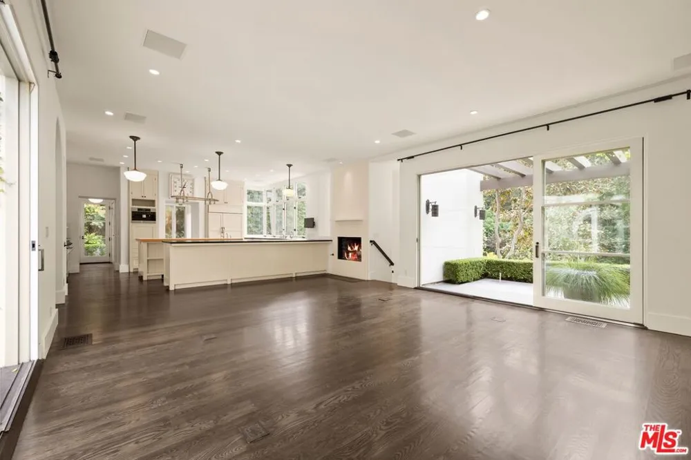 850 Muskingum Avenue Pacific Palisades, CA 90272