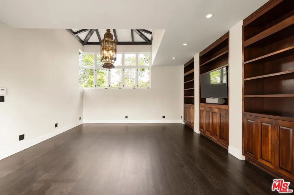 850 Muskingum Avenue Pacific Palisades, CA 90272