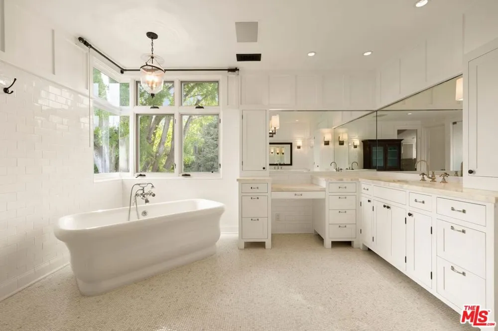 850 Muskingum Avenue Pacific Palisades, CA 90272