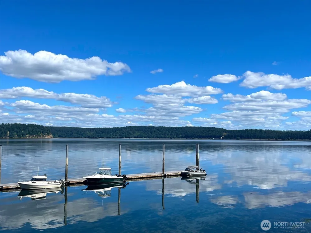 10511 130th Avenue Anderson Island, WA 98303