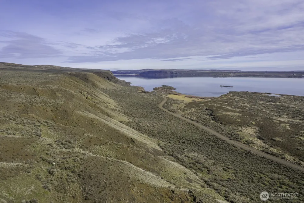 59 Pilot Rock Road Coulee City, WA 99115