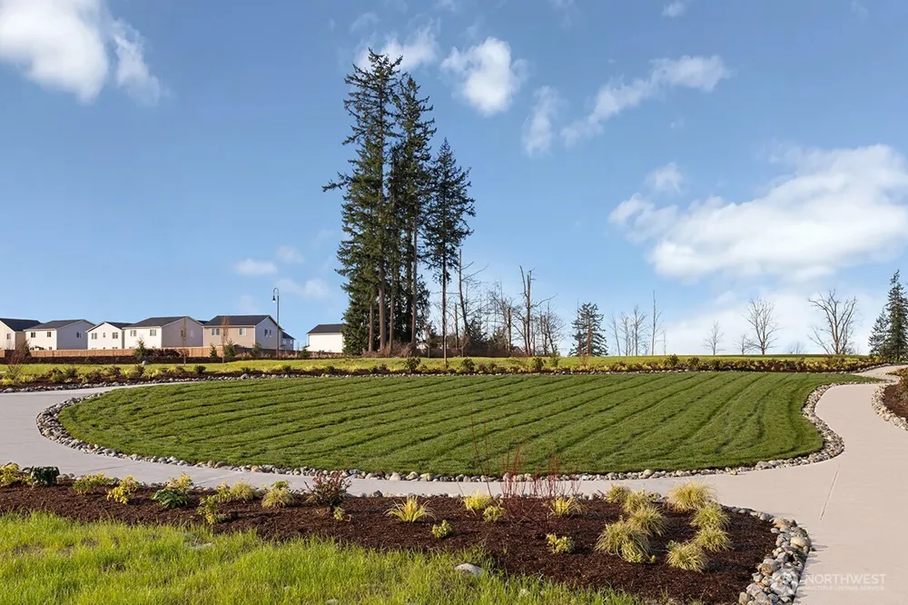8520 42nd Place NE #ES76 Marysville, WA 98270