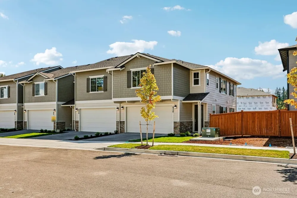 8520 42nd Place NE #ES76 Marysville, WA 98270