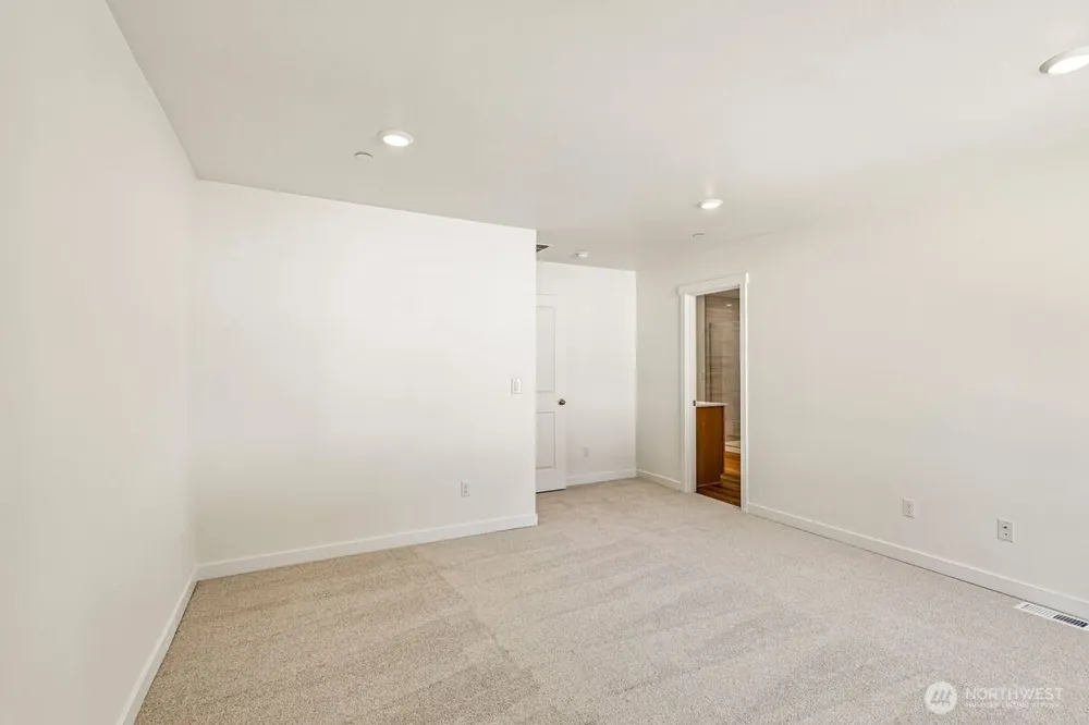 8520 42nd Place NE #ES76 Marysville, WA 98270
