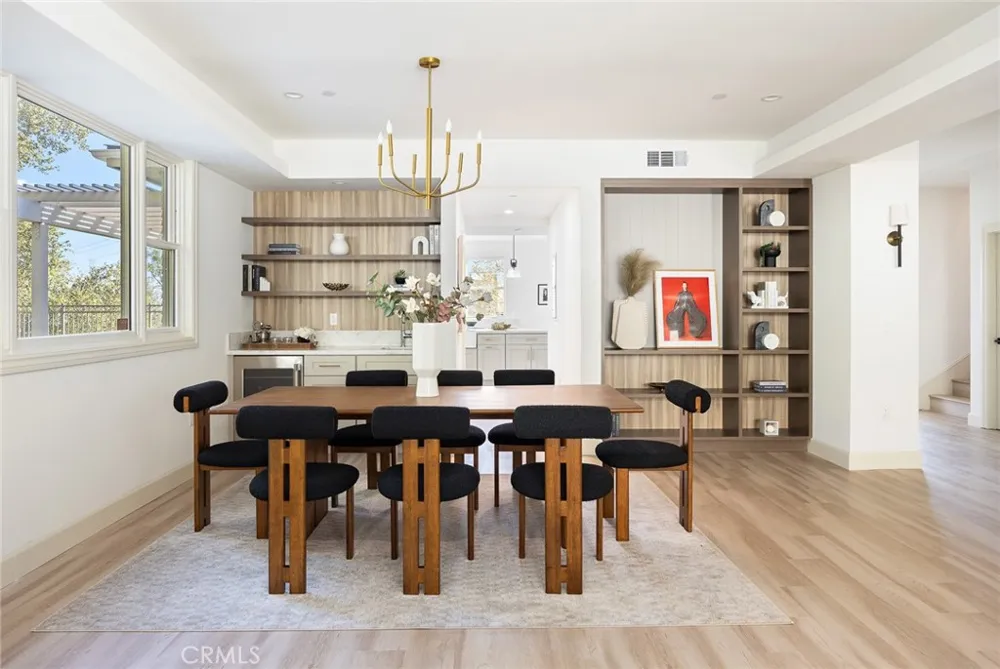 608 Baldwin Court Sierra Madre, CA 91024