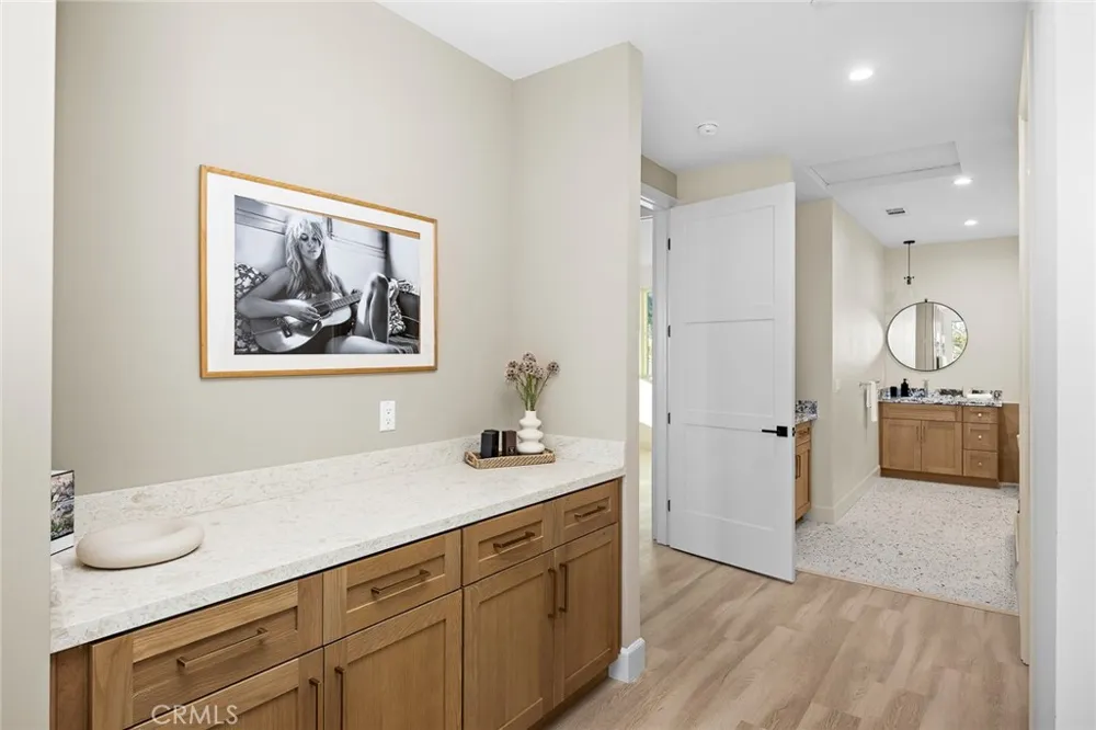 608 Baldwin Court Sierra Madre, CA 91024