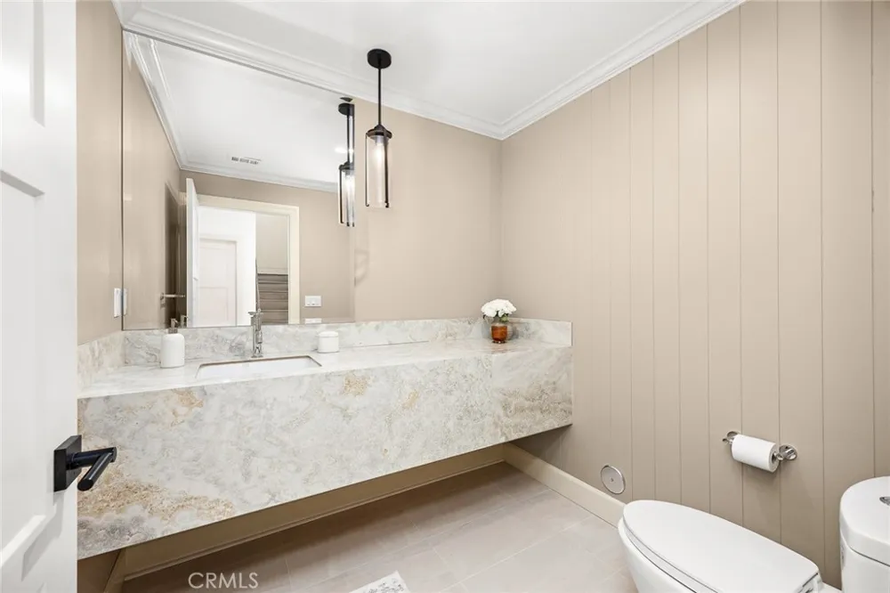 608 Baldwin Court Sierra Madre, CA 91024