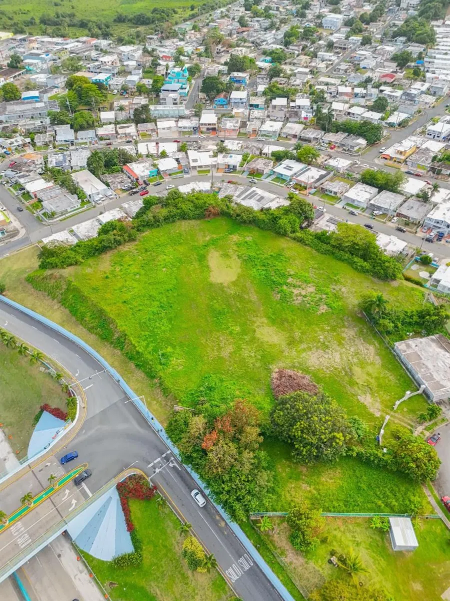 Calle F URB MELENDEZ Fajardo, PR 00738