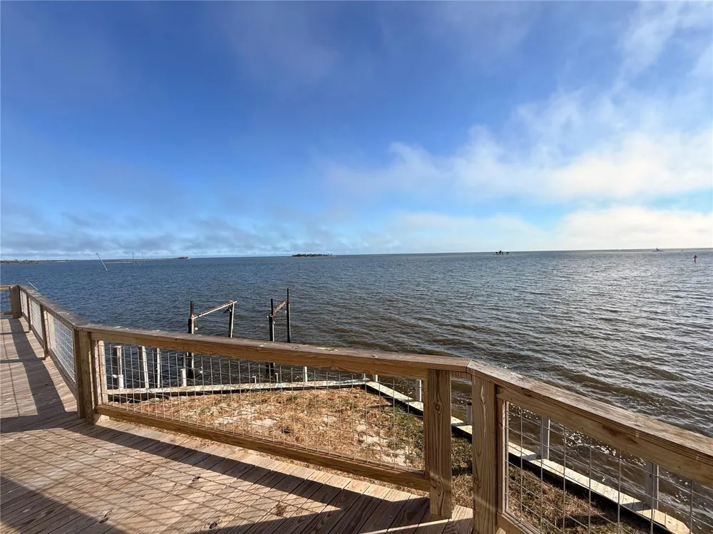 18 4TH STREET Horseshoe Beach, FL 32648