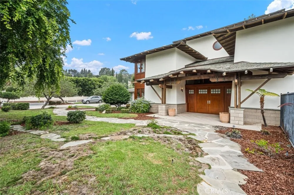 2540 Crow Foot Lane Diamond Bar, CA 91765