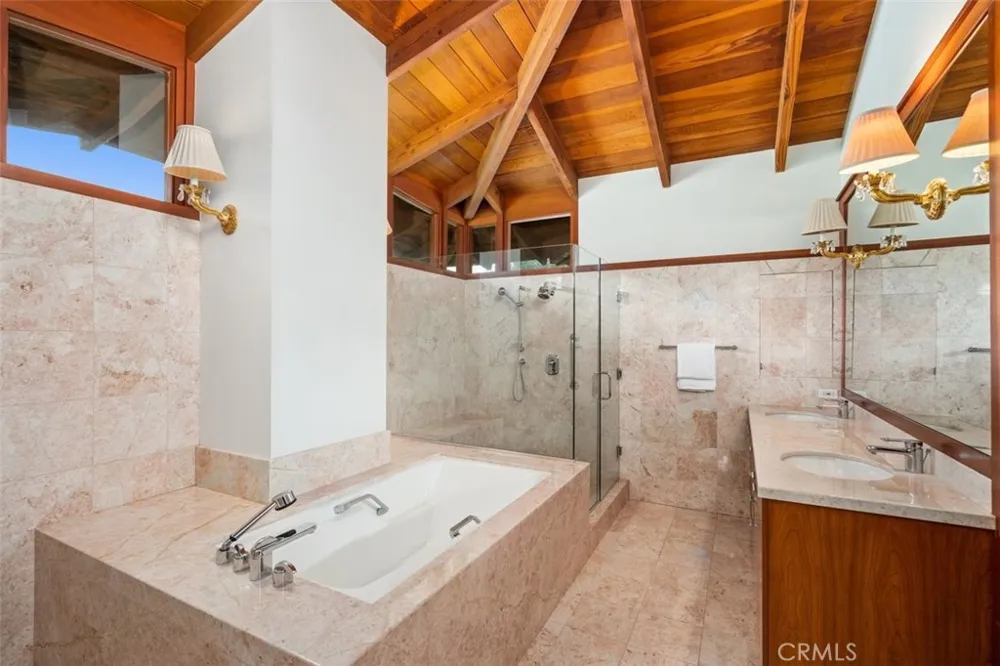 2540 Crow Foot Lane Diamond Bar, CA 91765