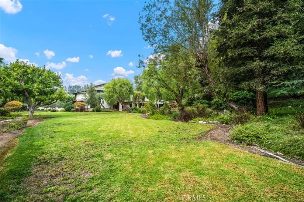 2540 Crow Foot Lane Diamond Bar, CA 91765