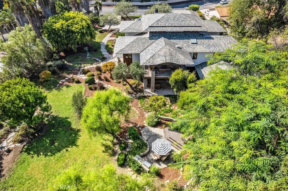 2540 Crow Foot Lane Diamond Bar, CA 91765