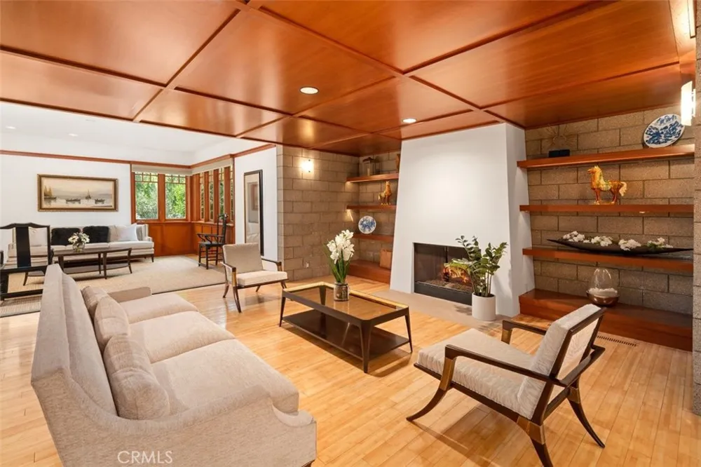2540 Crow Foot Lane Diamond Bar, CA 91765