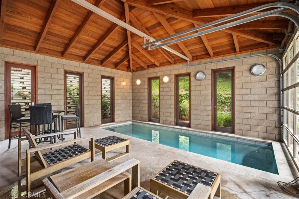 2540 Crow Foot Lane Diamond Bar, CA 91765