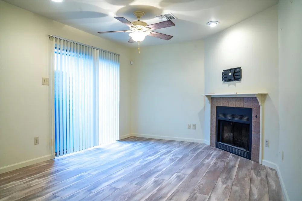 1862 Birch Street Texas City, TX 77591
