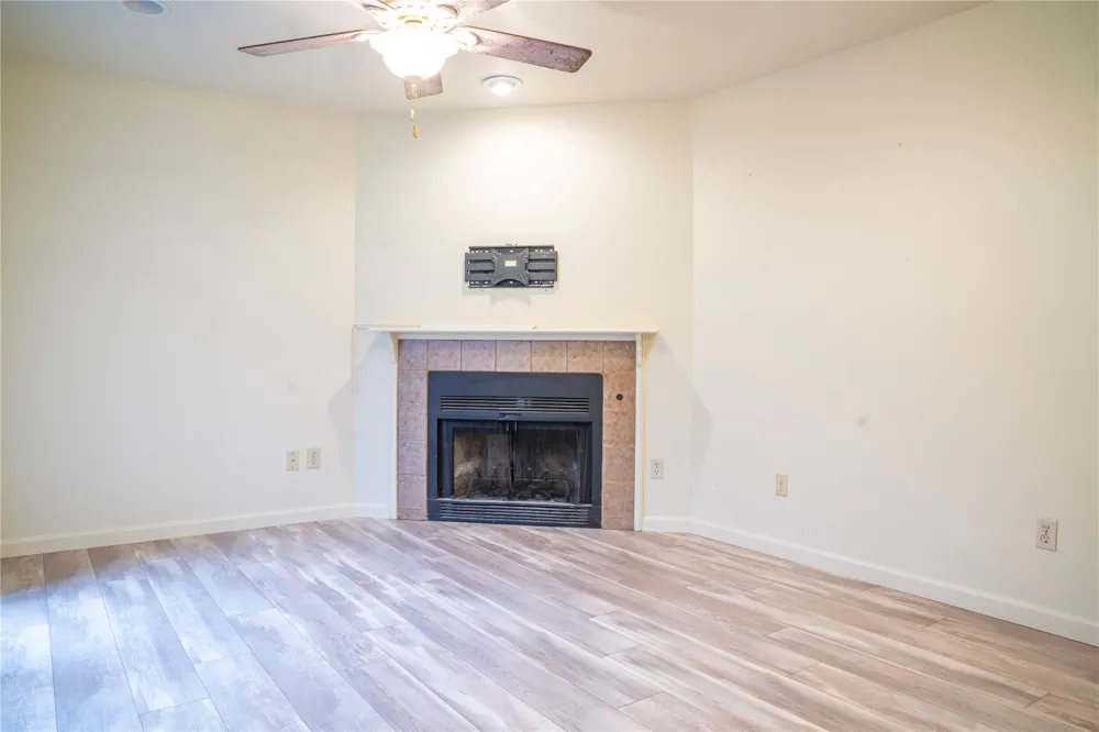 1862 Birch Street Texas City, TX 77591
