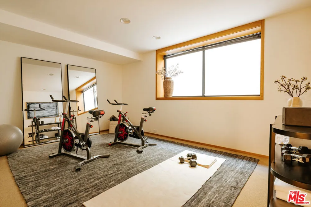 622 24th Street Santa Monica, CA 90402