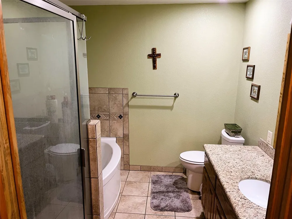 203 Jane Street Groesbeck, TX 76642