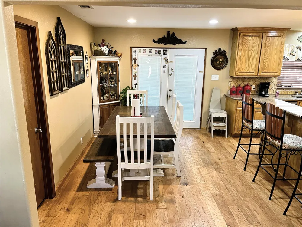 203 Jane Street Groesbeck, TX 76642