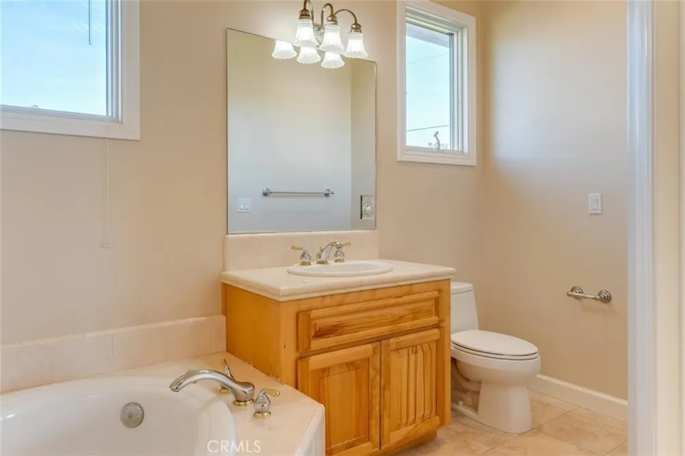 305 Ivar Street Cambria, CA 93428